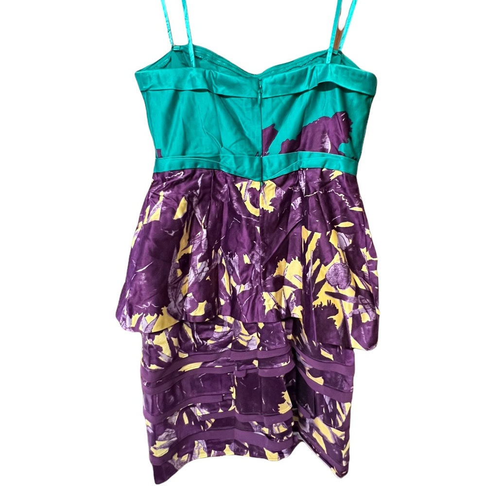 BCBG Max Azria - Picture 2 of 3